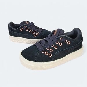 NEW Puma Kids Black Suede Sneakers with Copper Accents Ribbon Laces Size 7 C